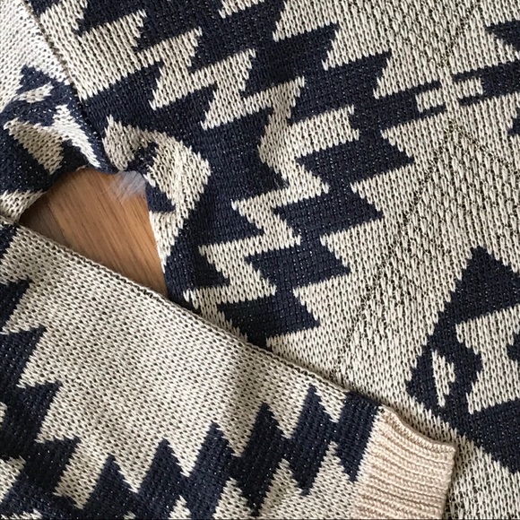 Elon Aztec Sweater - Picture 3 of 6